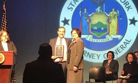Stan O'Loughlin '07 Receives 2018 Lefkowitz Award from NY State Attorney General