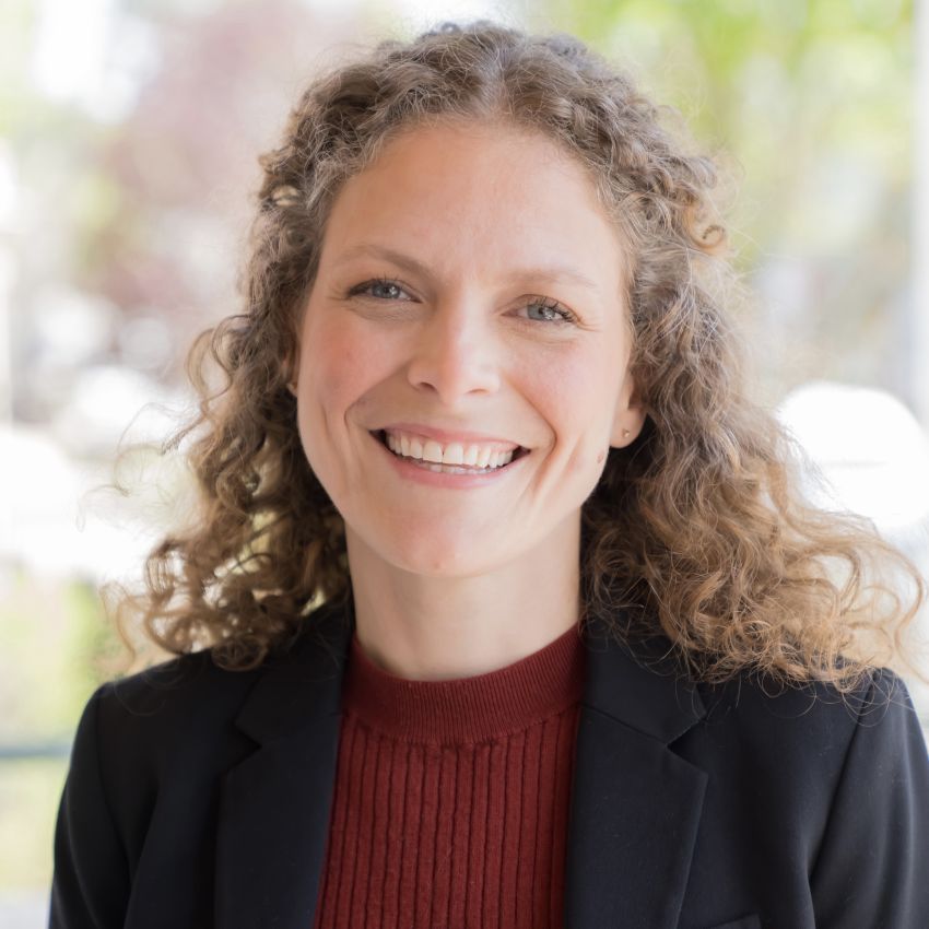 Square headshot image of Jennifer Hayes against an outdoor background